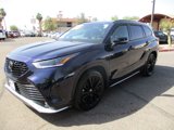 Used 2024 Toyota Highlander XSE image 3