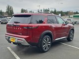 New 2025 Nissan Pathfinder Platinum image 5