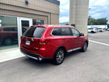 Used 2016 Mitsubishi Outlander GT image 3