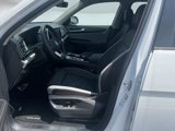 New 2025 Volkswagen Atlas Peak Edition SE image 4