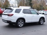 New 2025 Honda Pilot EX-L image 5