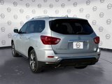Used 2019 Nissan Pathfinder SV image 3