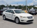 Used 2010 Ford Taurus SE image 3