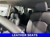 New 2025 Honda Pilot EX-L image 3