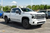 Used 2024 Chevrolet Silverado 3500 High Country w/ High Country Premium Package image 3