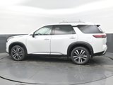 New 2025 Nissan Pathfinder Platinum image 5