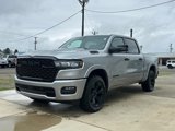 New 2025 RAM 1500 4x4 Crew Cab image 3