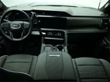 Used 2025 GMC Sierra 2500 AT4X image 4