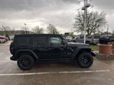 Used 2024 Jeep Wrangler Unlimited image 3