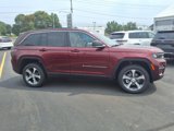 New 2025 Jeep Grand Cherokee Limited image 4