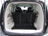 Used 2022 Chrysler Pacifica Touring-L image 4