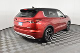 New 2025 Mitsubishi Outlander SEL image 6