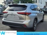 Used 2022 Toyota Highlander XLE image 6