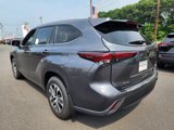New 2025 Toyota Highlander XLE image 4