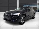 Used 2024 Audi Q8 e-tron Prestige image 3