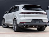 Certified 2025 Porsche Cayenne image 3
