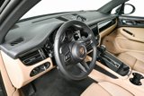 Used 2025 Porsche Macan image 4