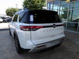 New 2025 Nissan Pathfinder Platinum w/ Cargo Package image 5