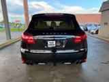 Used 2014 Porsche Cayenne GTS image 4