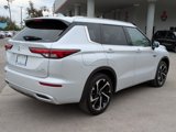 New 2025 Mitsubishi Outlander SEL image 4
