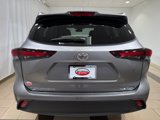 New 2025 Toyota Highlander XLE image 4