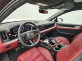 Used 2025 Porsche Cayenne S image 4