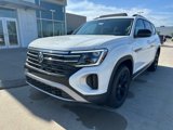 New 2025 Volkswagen Atlas Peak Edition SE image 3
