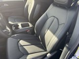 New 2025 Chrysler Pacifica Select image 5
