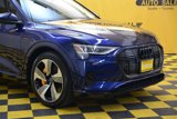 Used 2022 Audi e-tron Premium Plus w/ Premium Plus Package image 3