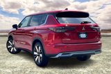 New 2025 Mitsubishi Outlander SE image 3