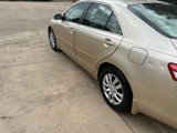 Used 2010 Toyota Camry LE image 4