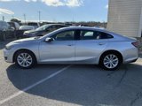 Used 2022 Chevrolet Malibu LT image 2