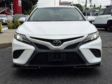 Used 2018 Toyota Camry SE image 2
