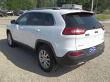 Used 2017 Jeep Cherokee Limited image 5