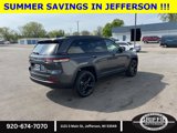 New 2025 Jeep Grand Cherokee Limited w/ Luxury Tech Group II image 4