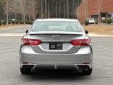 Used 2018 Toyota Camry SE image 5