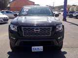 Used 2023 Nissan Frontier SV w/ SV Convenience Package image 2