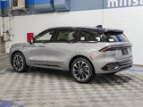 New 2025 Lincoln Nautilus Reserve image 4