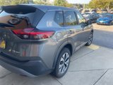 Used 2023 Nissan Rogue SV image 4