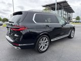 Used 2025 BMW X7 xDrive40i w/ Premium Package image 3