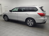 Used 2020 Nissan Pathfinder S image 3