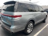 Used 2024 Lincoln Navigator Reserve image 4