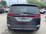 Used 2023 Chrysler Pacifica Touring-L image 5