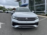 Certified 2022 Volkswagen Tiguan SEL R-Line image 2