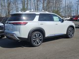 New 2025 Nissan Pathfinder Platinum image 3