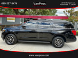 Used 2024 Ford Expedition Max XLT image 2
