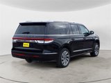 Used 2023 Lincoln Navigator L Reserve image 5