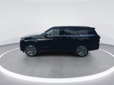 New 2025 Lincoln Navigator Reserve image 5