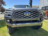 Used 2023 Toyota Tacoma TRD Off-Road image 3