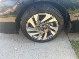 Used 2024 Subaru Legacy Limited image 5